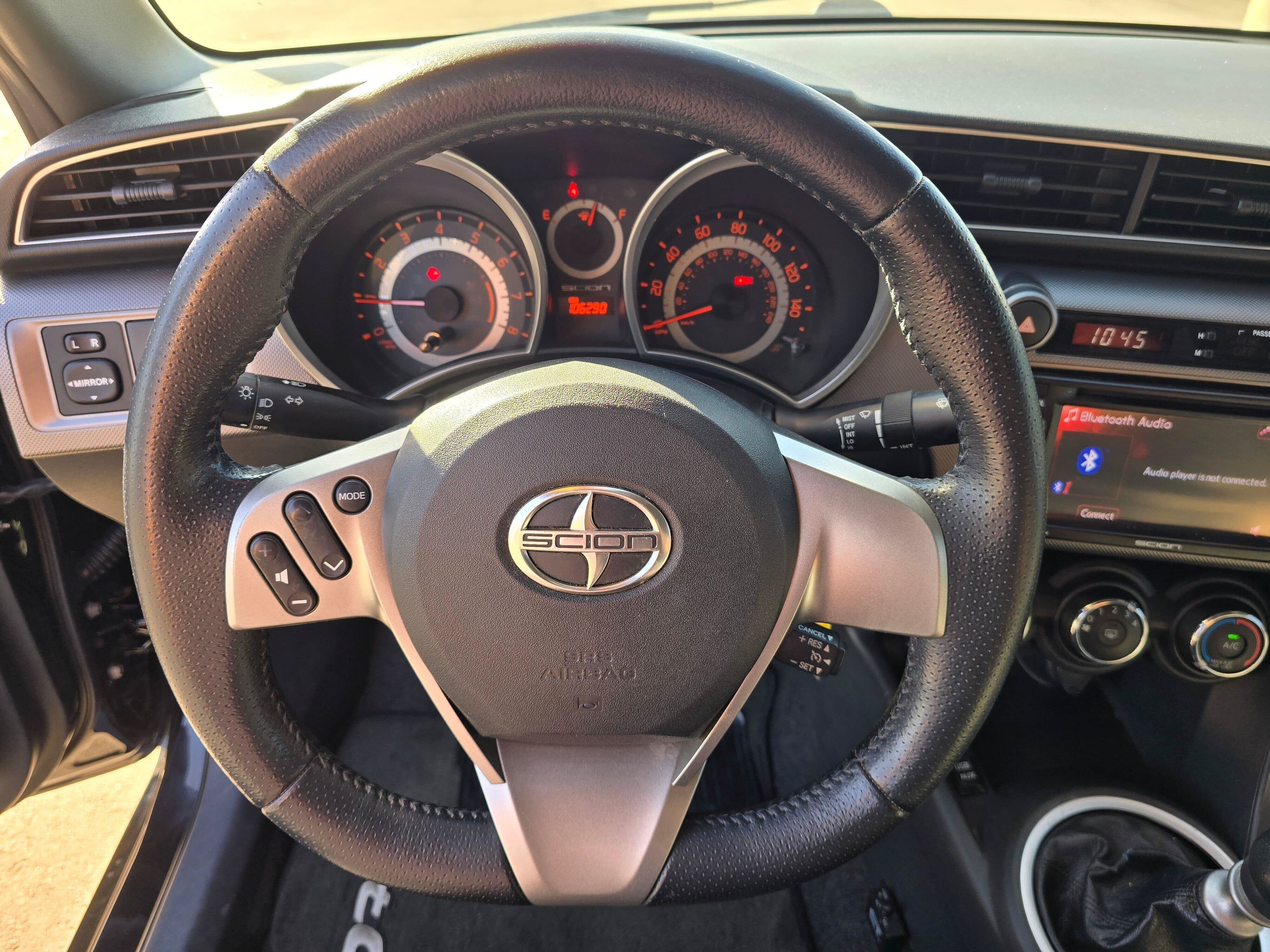 Used 2015 Scion tC FWD image 18