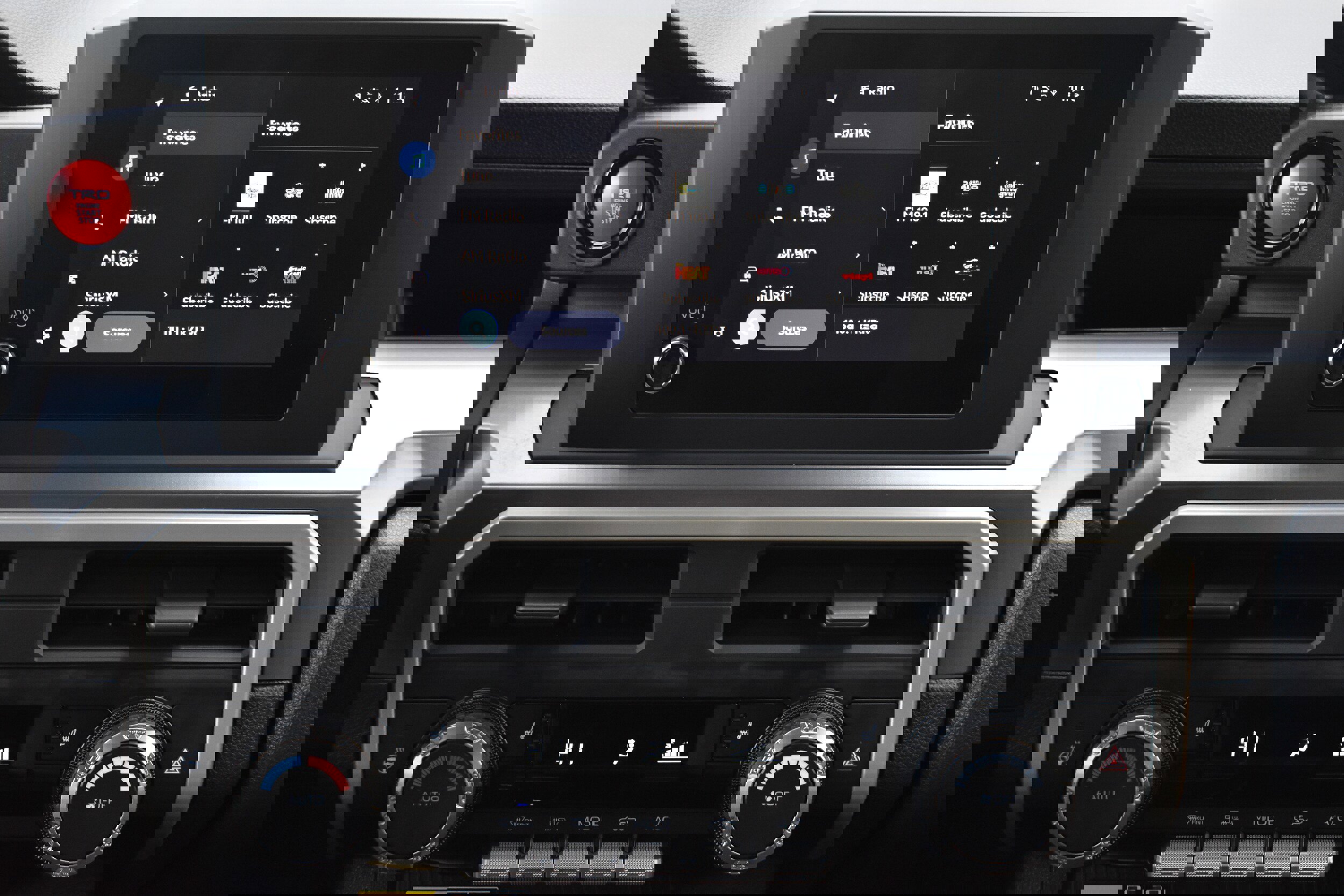 Used 2024 Toyota Tacoma TRD Off-Road w/ TRD Off Road Upgrade Package image 19