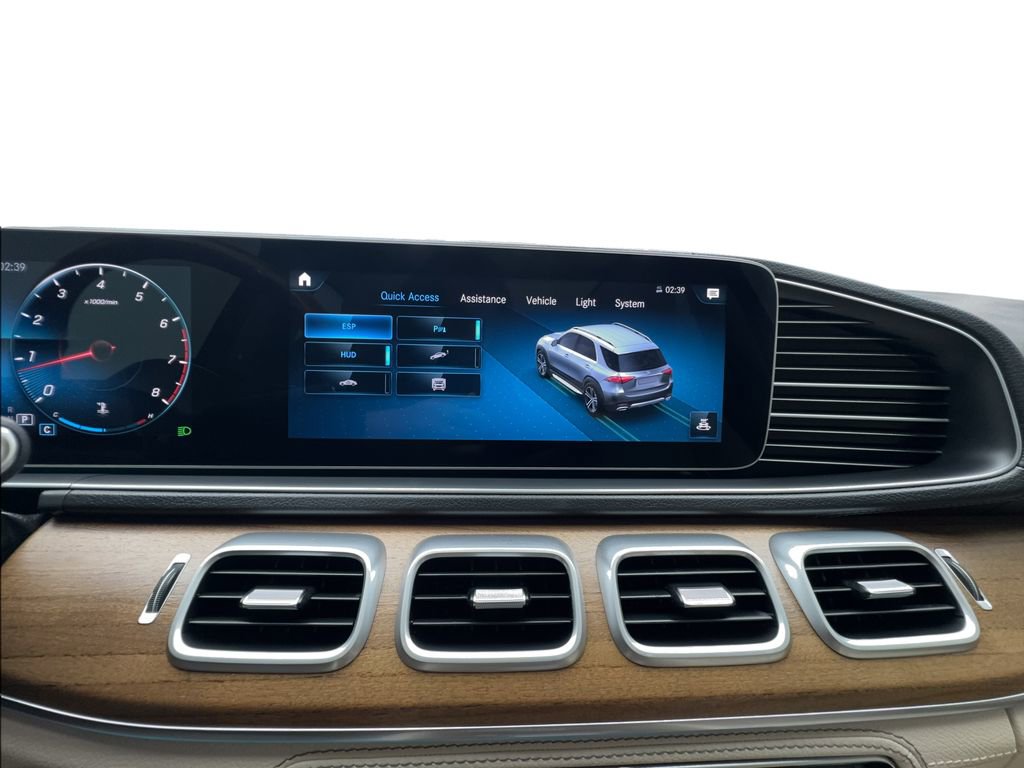 Used 2021 Mercedes-Benz GLE 350 w/ AMG Line Exterior image 50