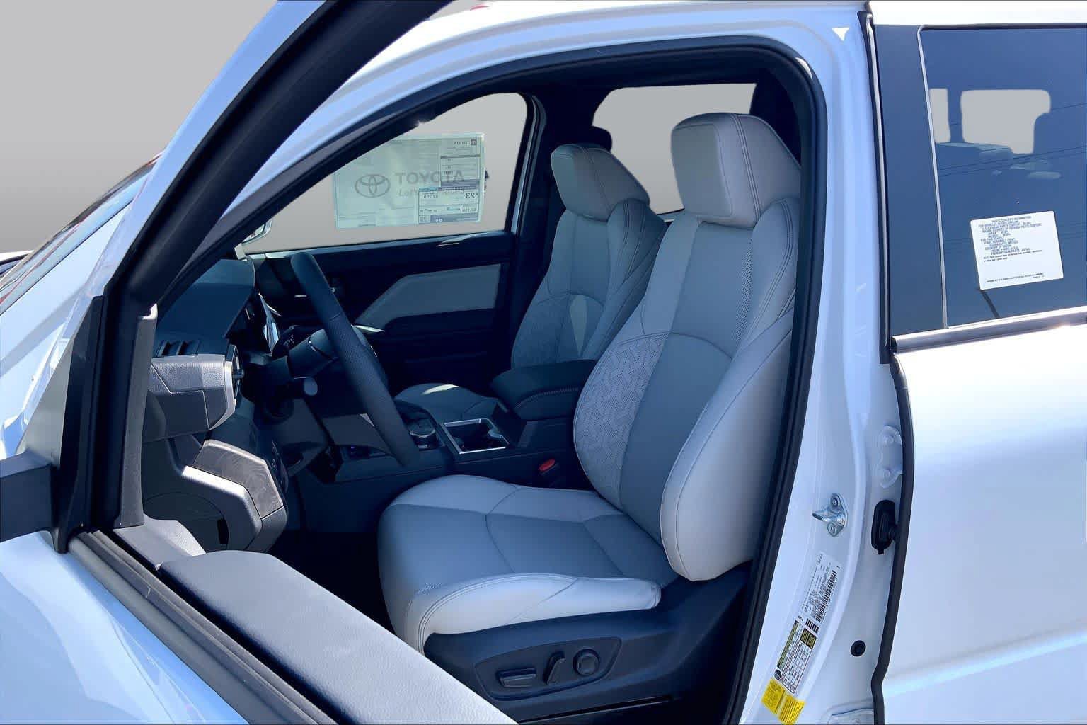 New 2026 Toyota Tacoma Limited AWD/4WD image 9