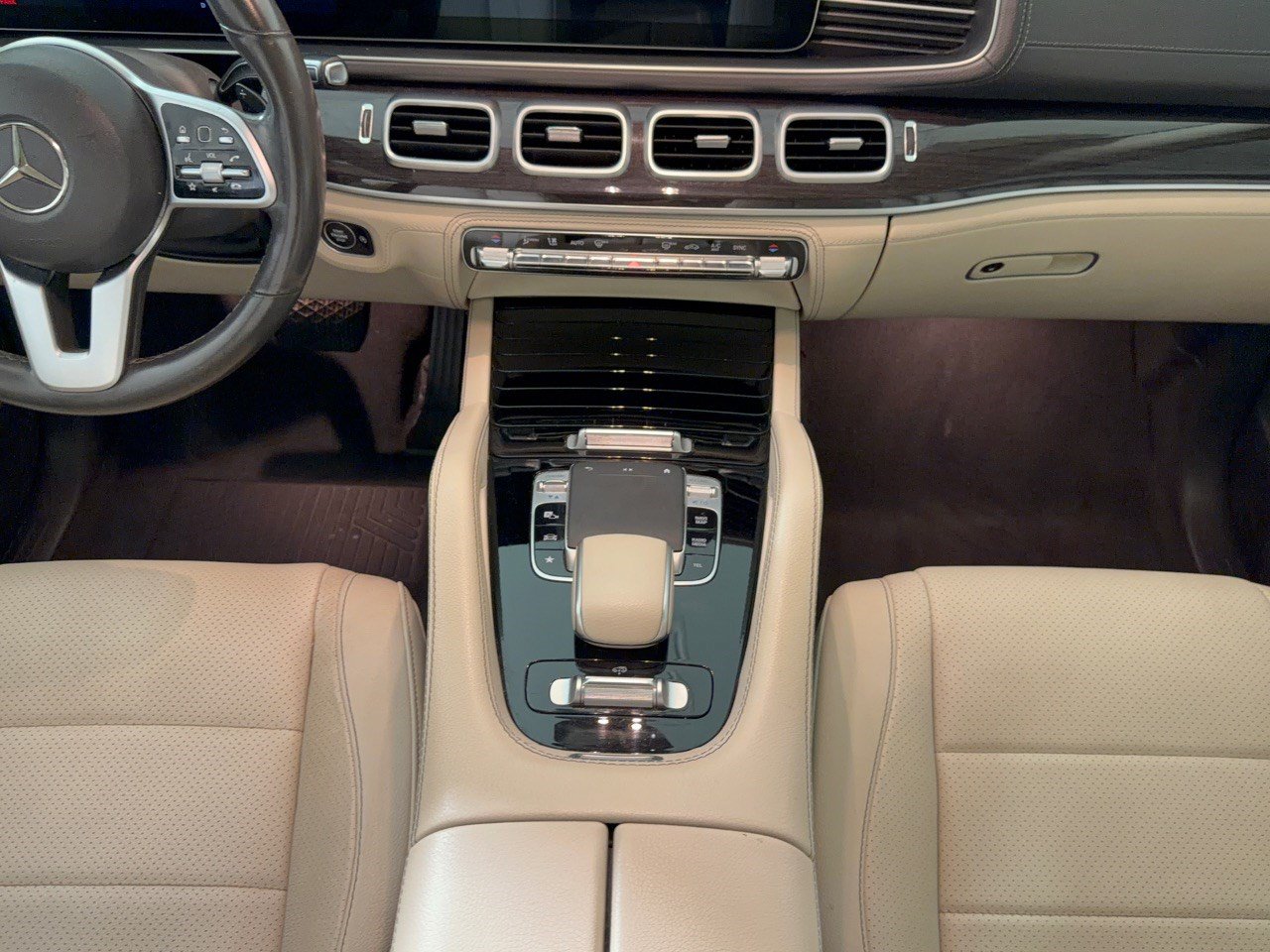 Used 2020 Mercedes-Benz GLS 450 4MATIC image 22