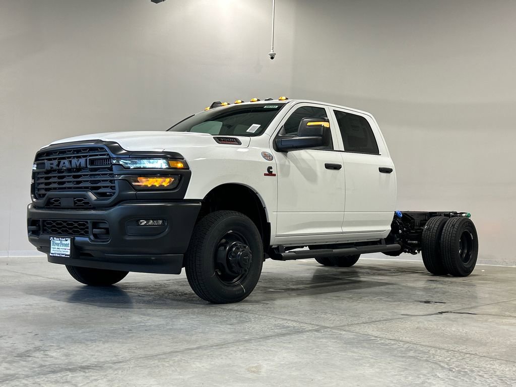 New 2026 RAM 3500 Tradesman image 2