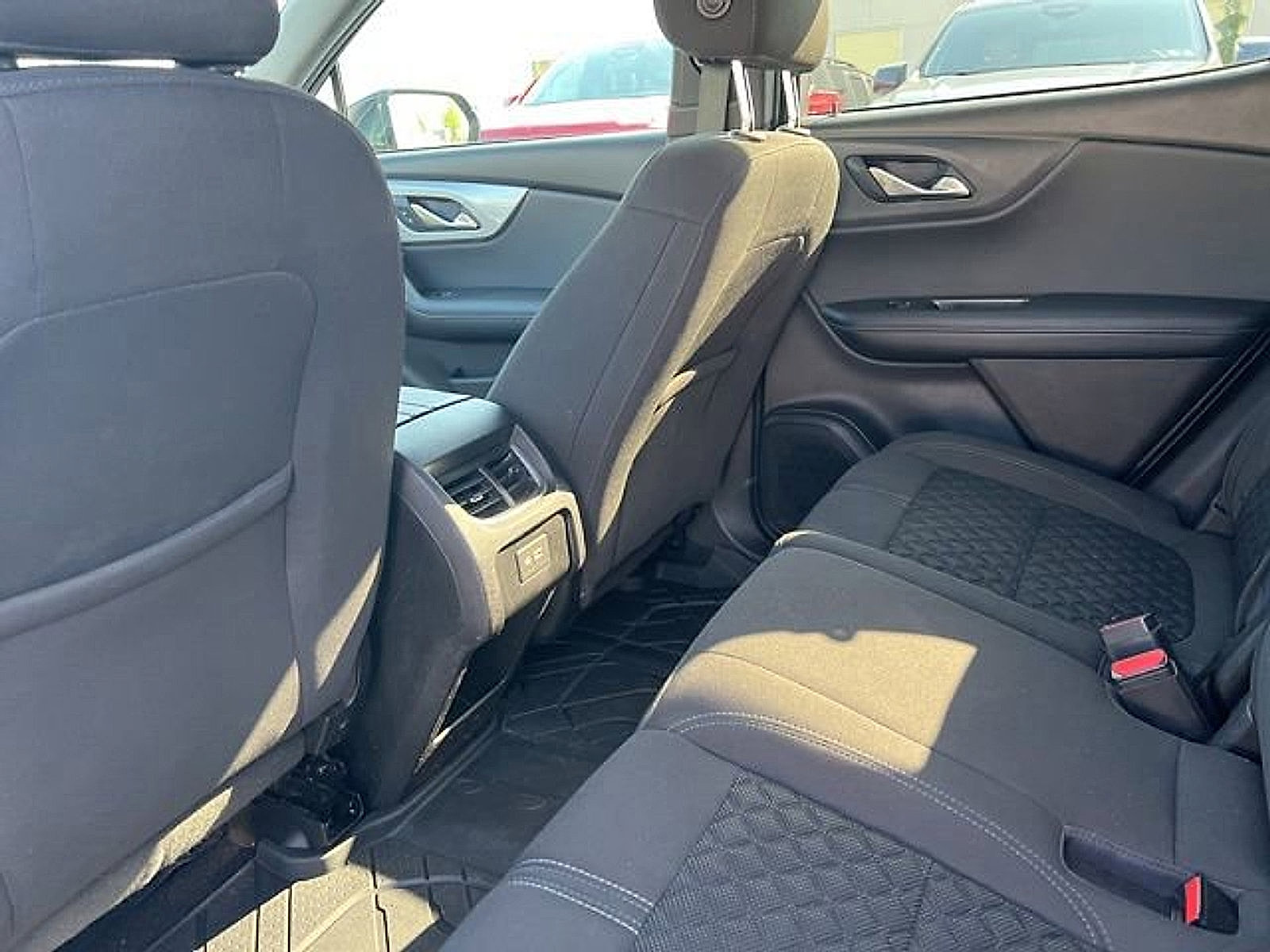 Used 2020 Chevrolet Blazer LT AWD/4WD image 16