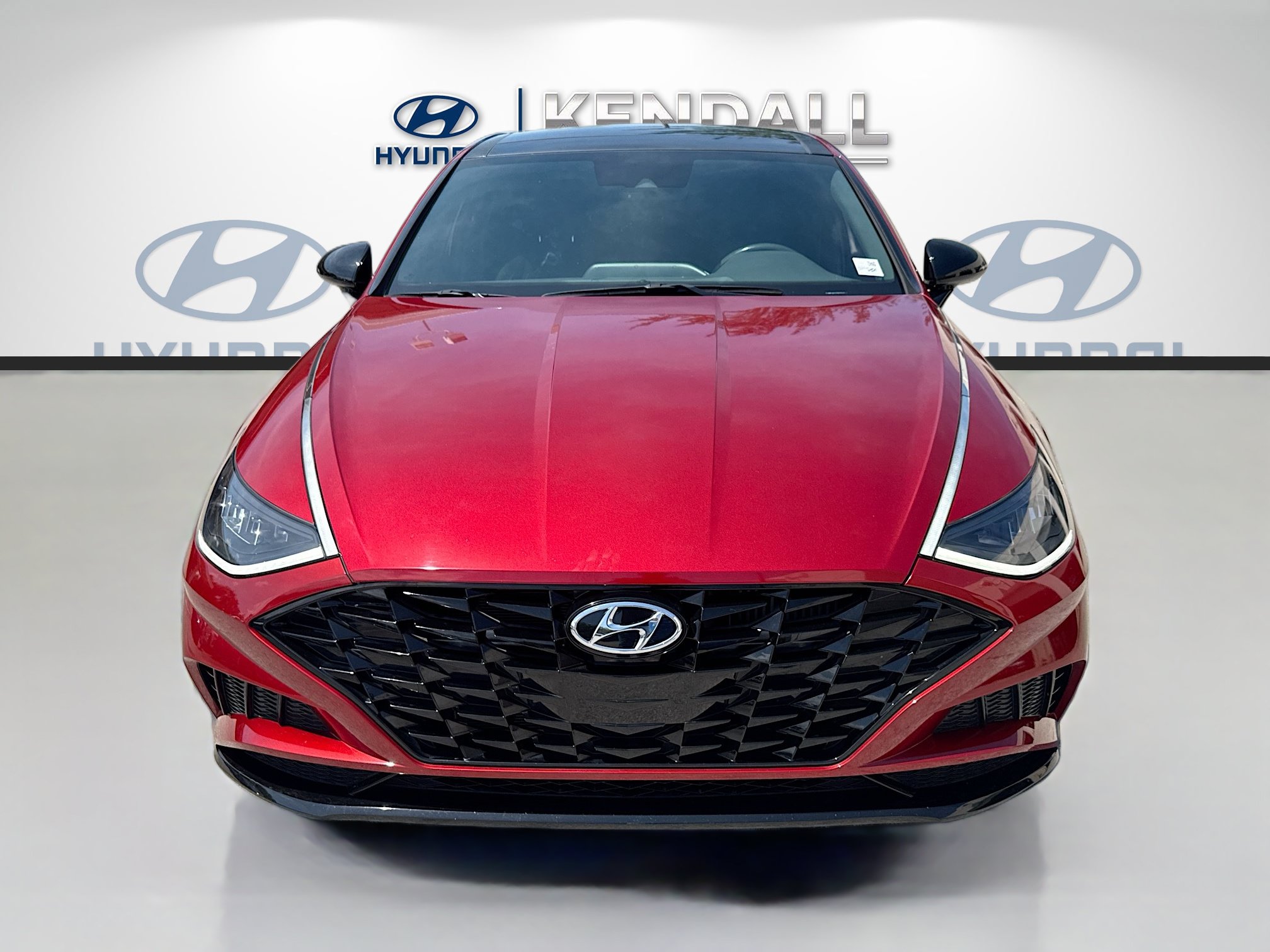 Used 2023 Hyundai Sonata SEL Plus FWD image 2
