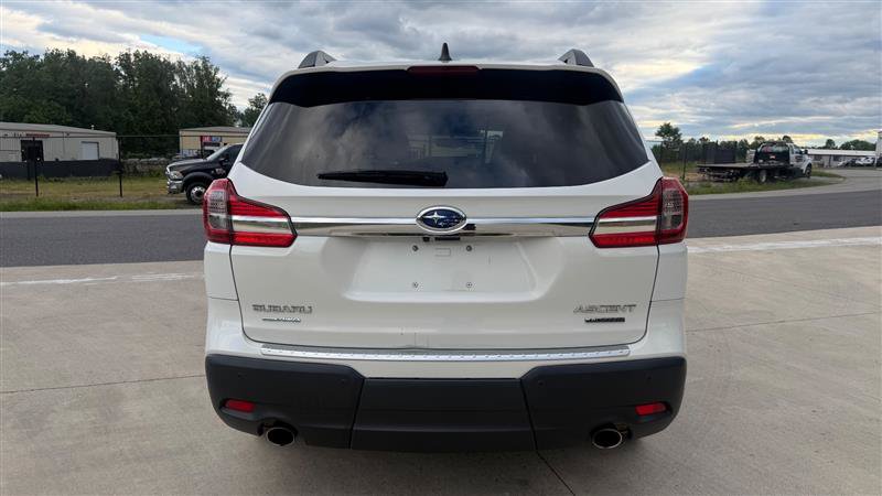 Used 2021 Subaru Ascent Limited w/ Technology Package AWD/4WD image 4