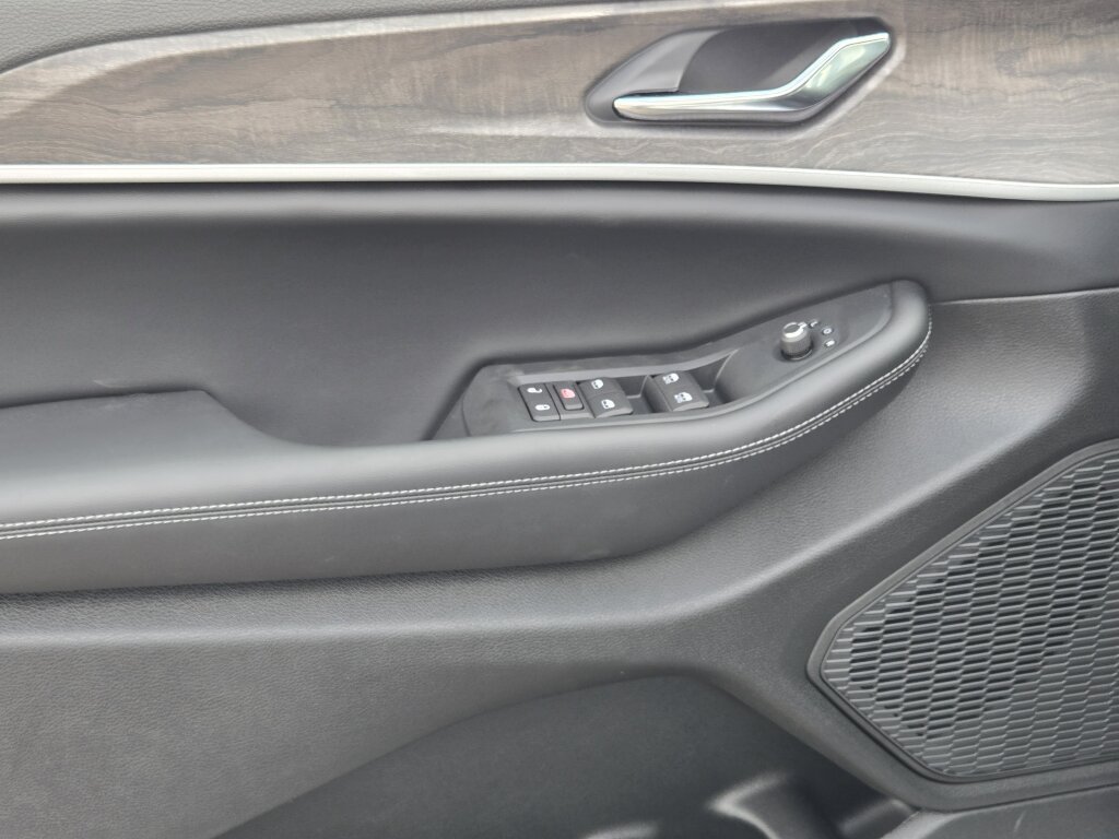 New 2027 Jeep Grand Cherokee Altitude AWD/4WD image 7