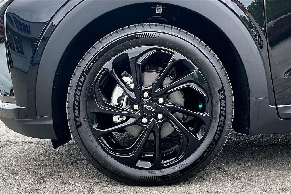 New 2027 Chevrolet Bolt RS w/ Technology Package FWD image 12