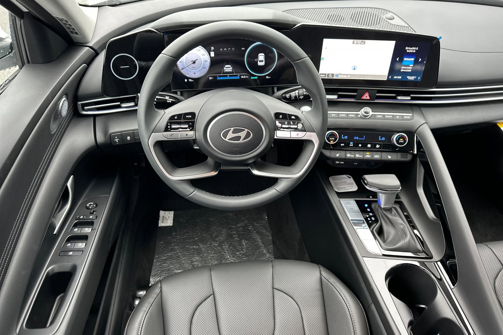 New 2026 Hyundai Elantra Limited FWD image 14