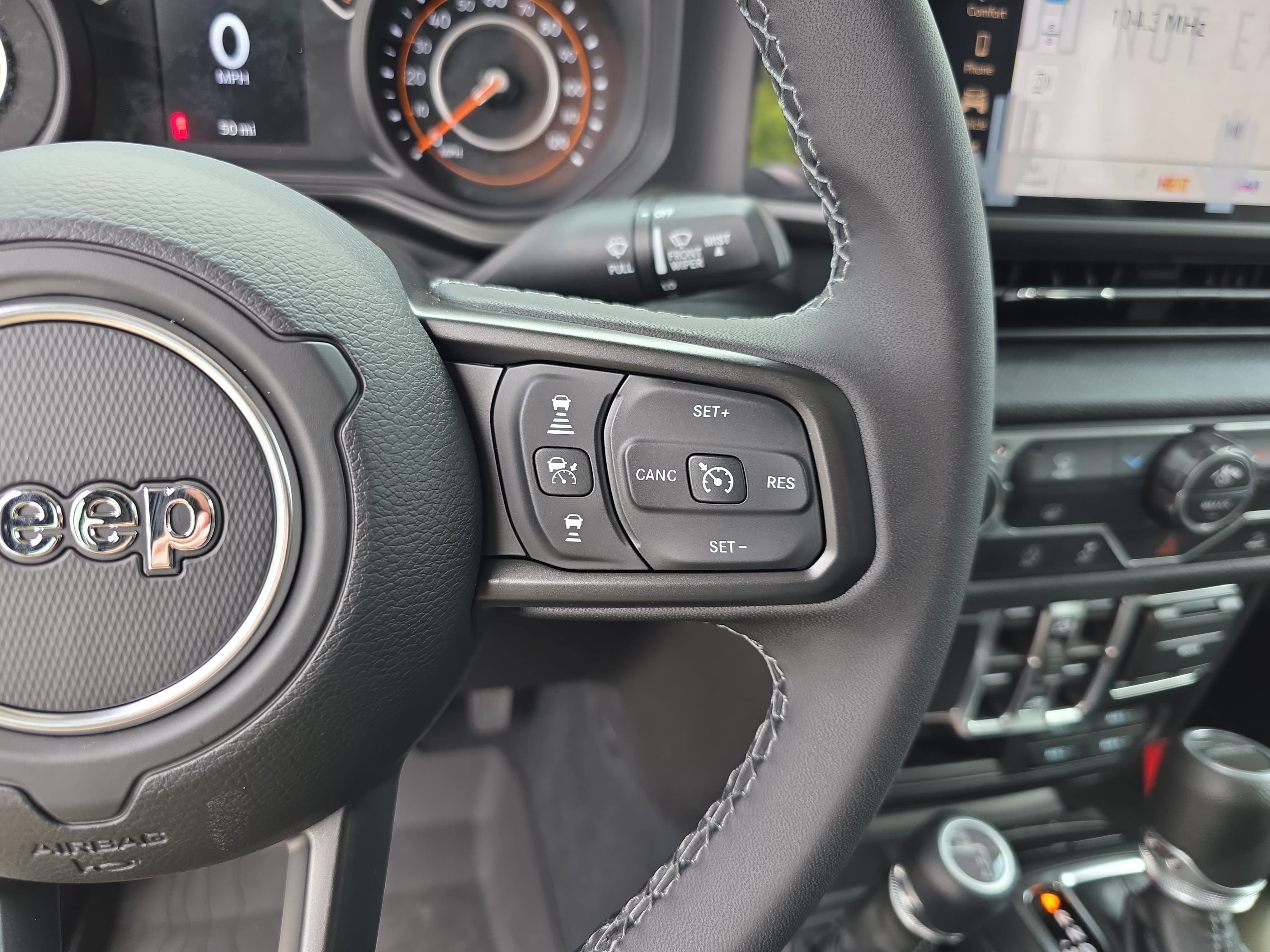New 2026 Jeep Gladiator Sport AWD/4WD image 15