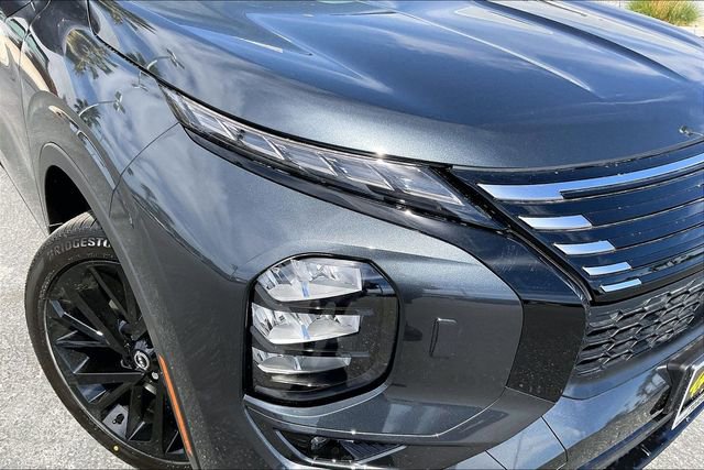 New 2026 Nissan Rogue Platinum image 10