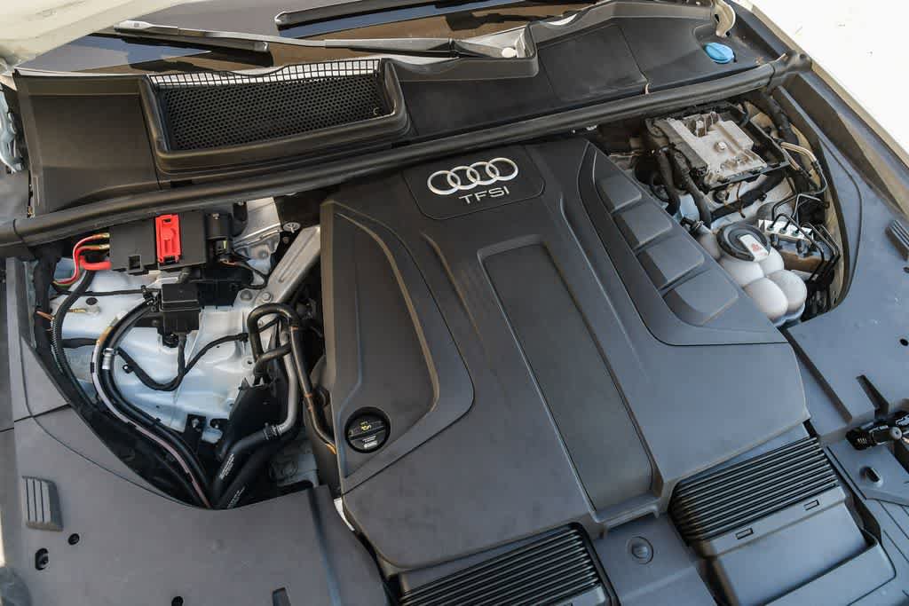 Used 2018 Audi Q7 2.0T Premium AWD/4WD image 28
