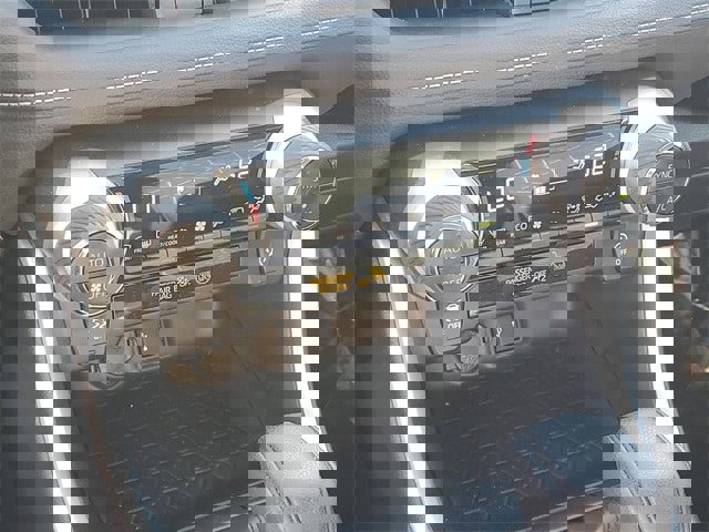 Used 2021 Toyota RAV4 XLE image 25