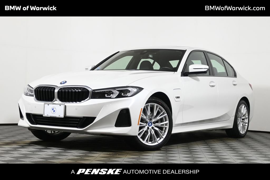 Certified 2023 BMW 330e xDrive w/ Premium Package image 1