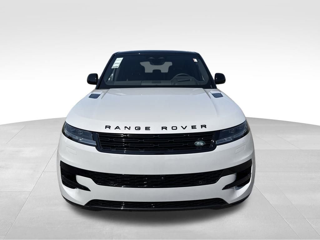 New 2025 Land Rover Range Rover Sport SE image 4