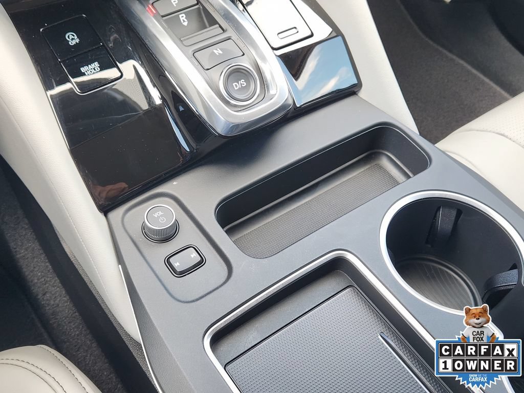 Certified 2026 Acura MDX w/ Technology Package FWD image 21