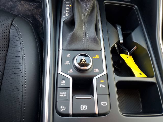 New 2025 Kia Sorento S AWD/4WD image 21