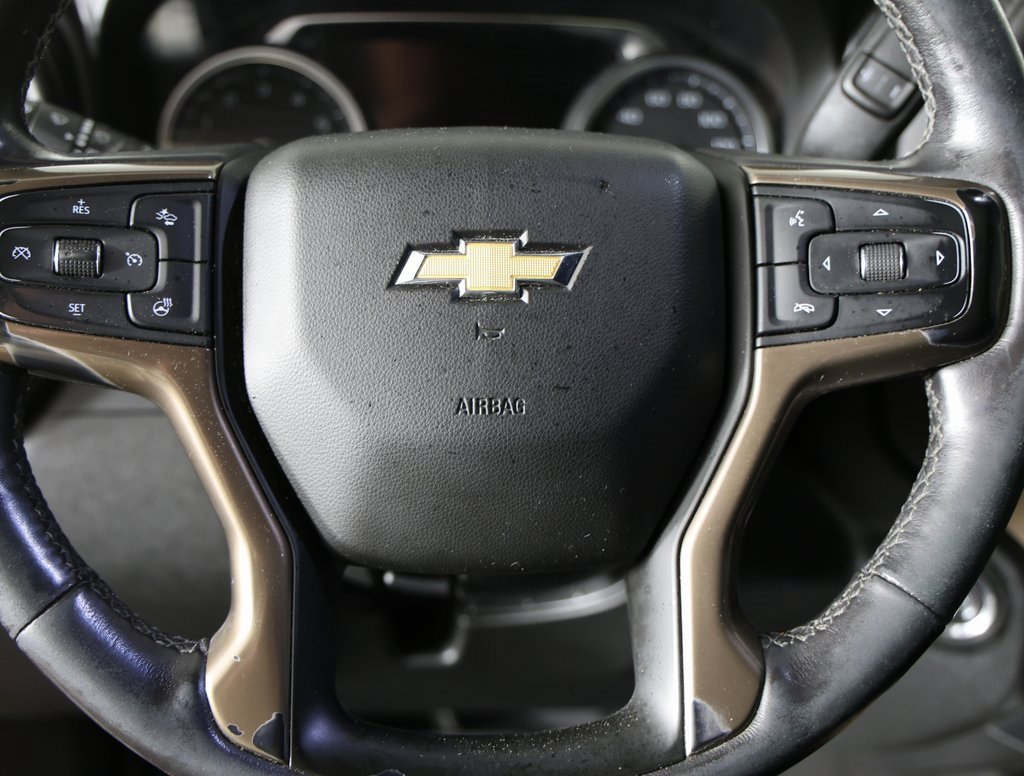 Used 2020 Chevrolet Silverado 1500 High Country w/ Technology Package image 14