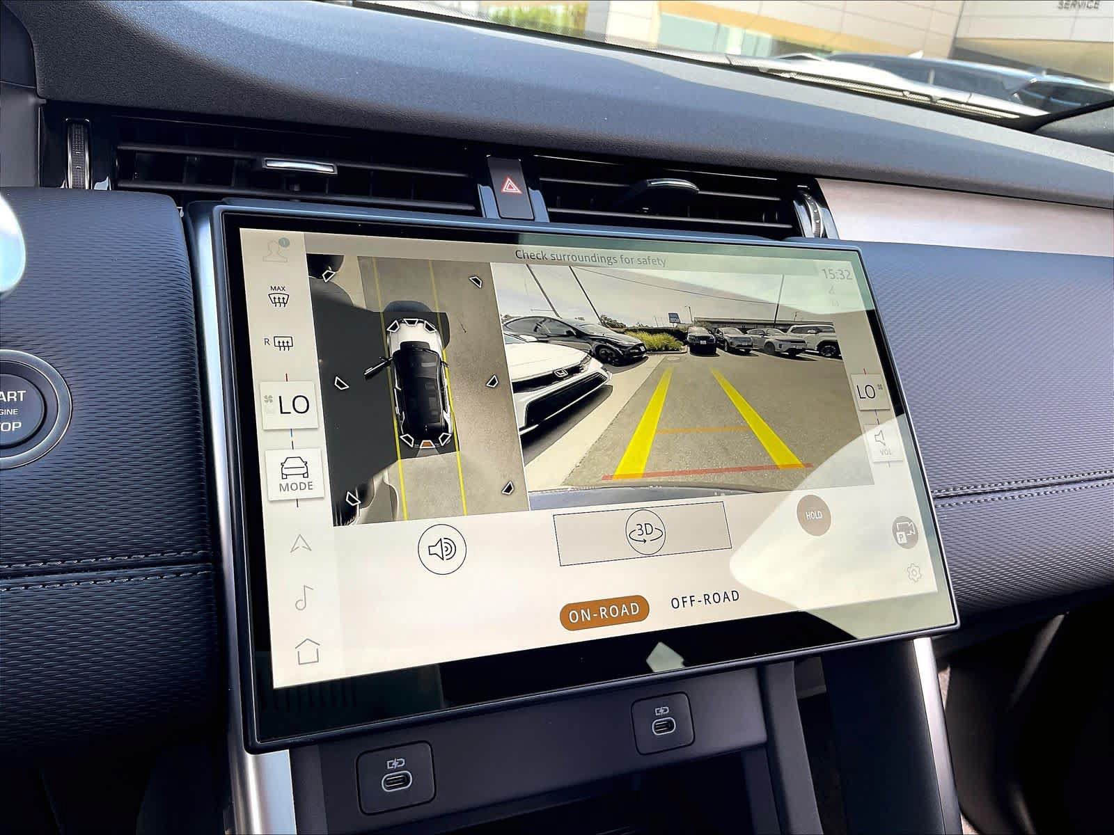 New 2026 Land Rover Discovery Sport Landmark AWD/4WD image 20