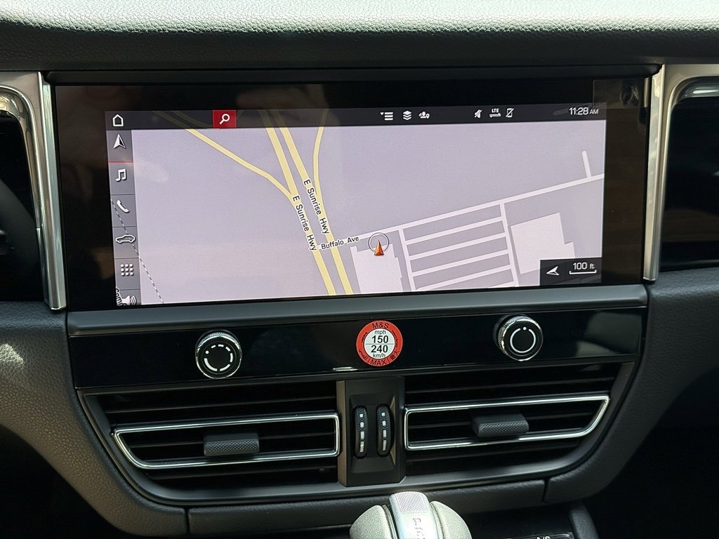 New 2025 Porsche Macan S image 15