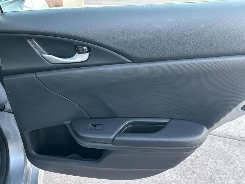 Used 2020 Honda Civic Sport image 28