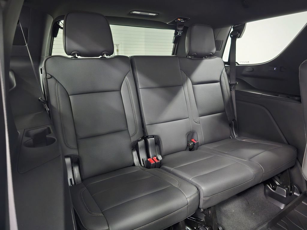 New 2026 Chevrolet Tahoe High Country AWD/4WD image 32
