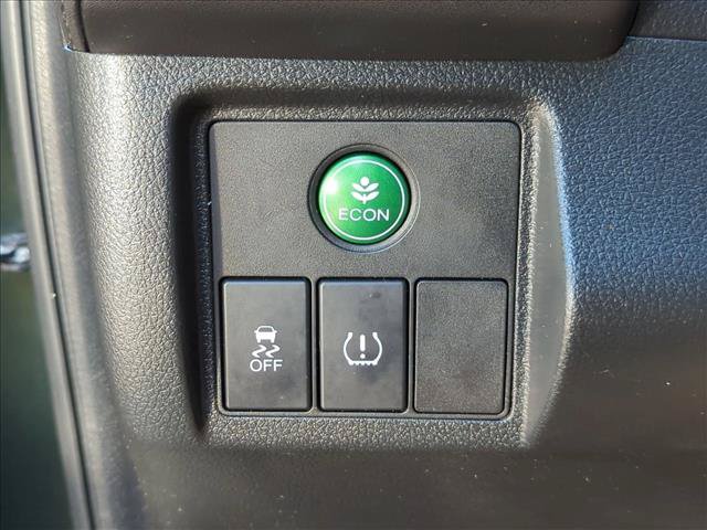 Certified 2017 Honda HR-V LX image 13
