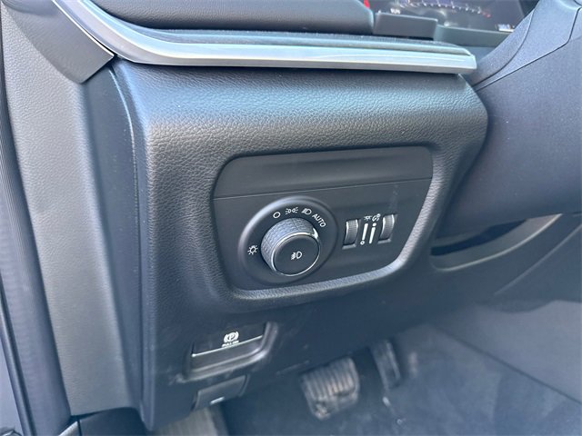 New 2026 Jeep Grand Cherokee L Limited image 16