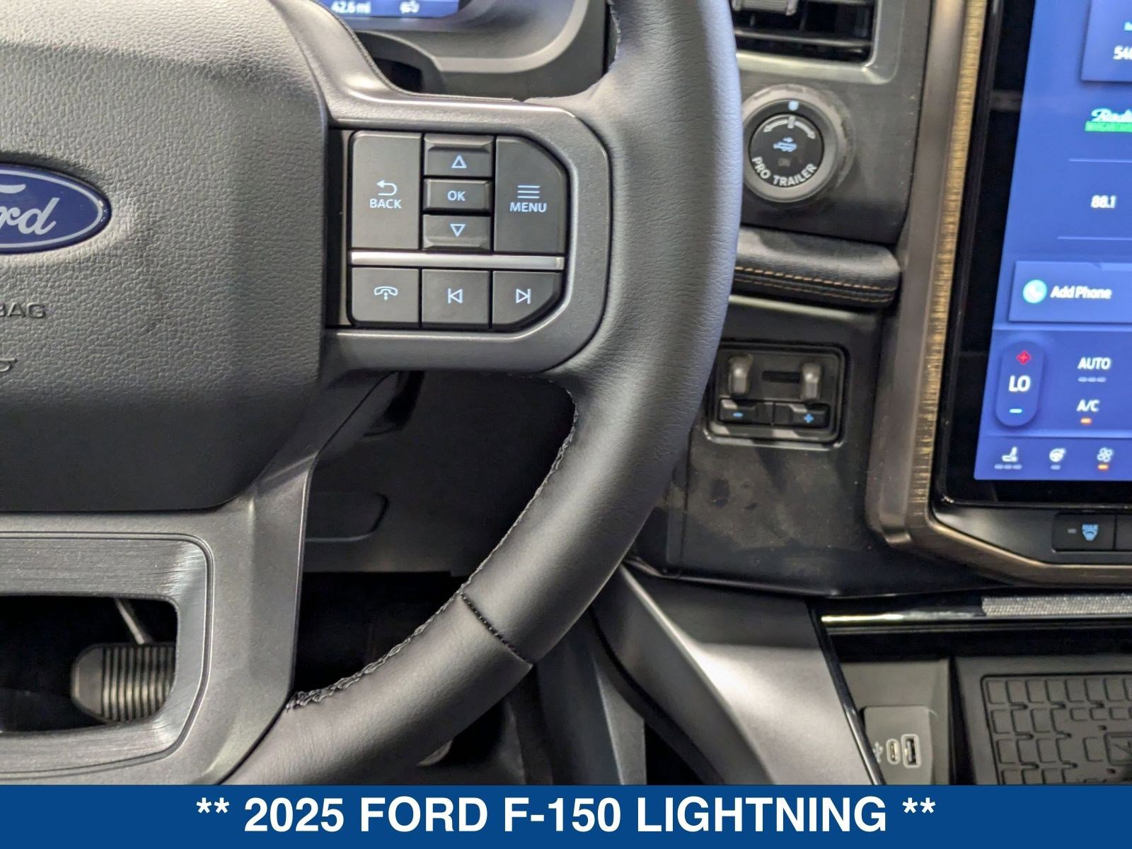 New 2025 Ford F150 Lightning Lariat w/ Max Trailer Tow Package image 23