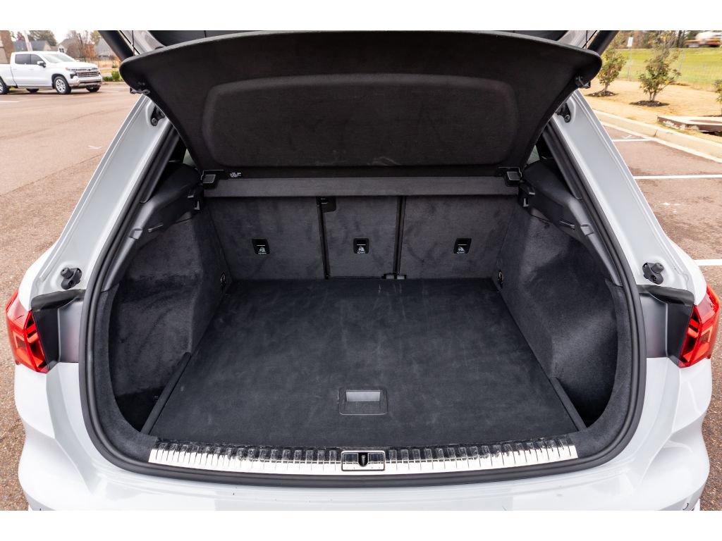 Used 2024 Audi Q3 2.0T Premium image 15