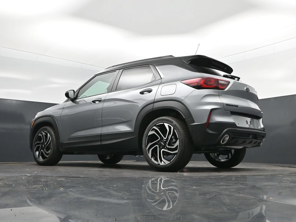 New 2026 Chevrolet TrailBlazer RS w/ Convenience Package FWD image 40