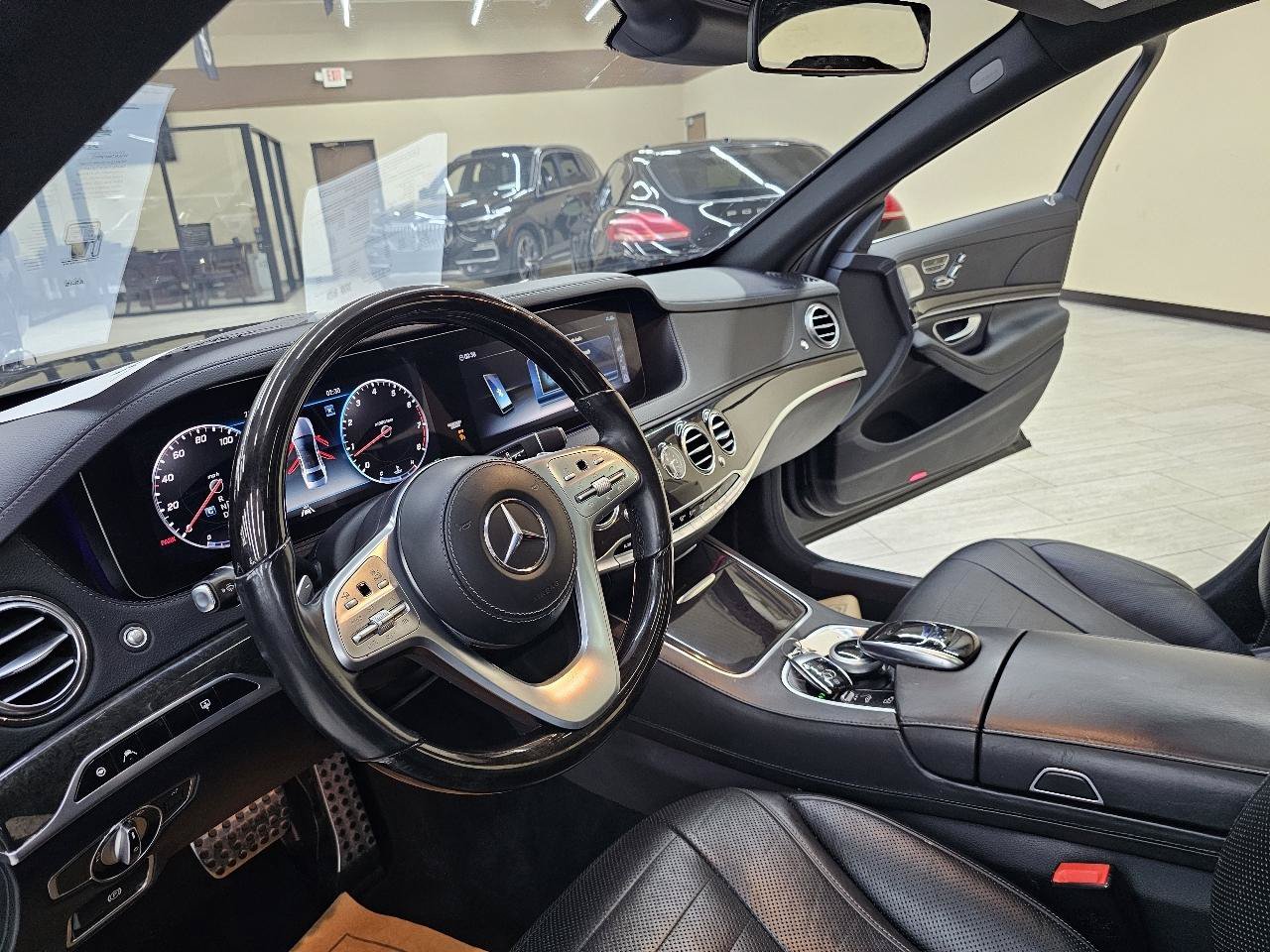 Used 2020 Mercedes-Benz S 560 Sedan image 19