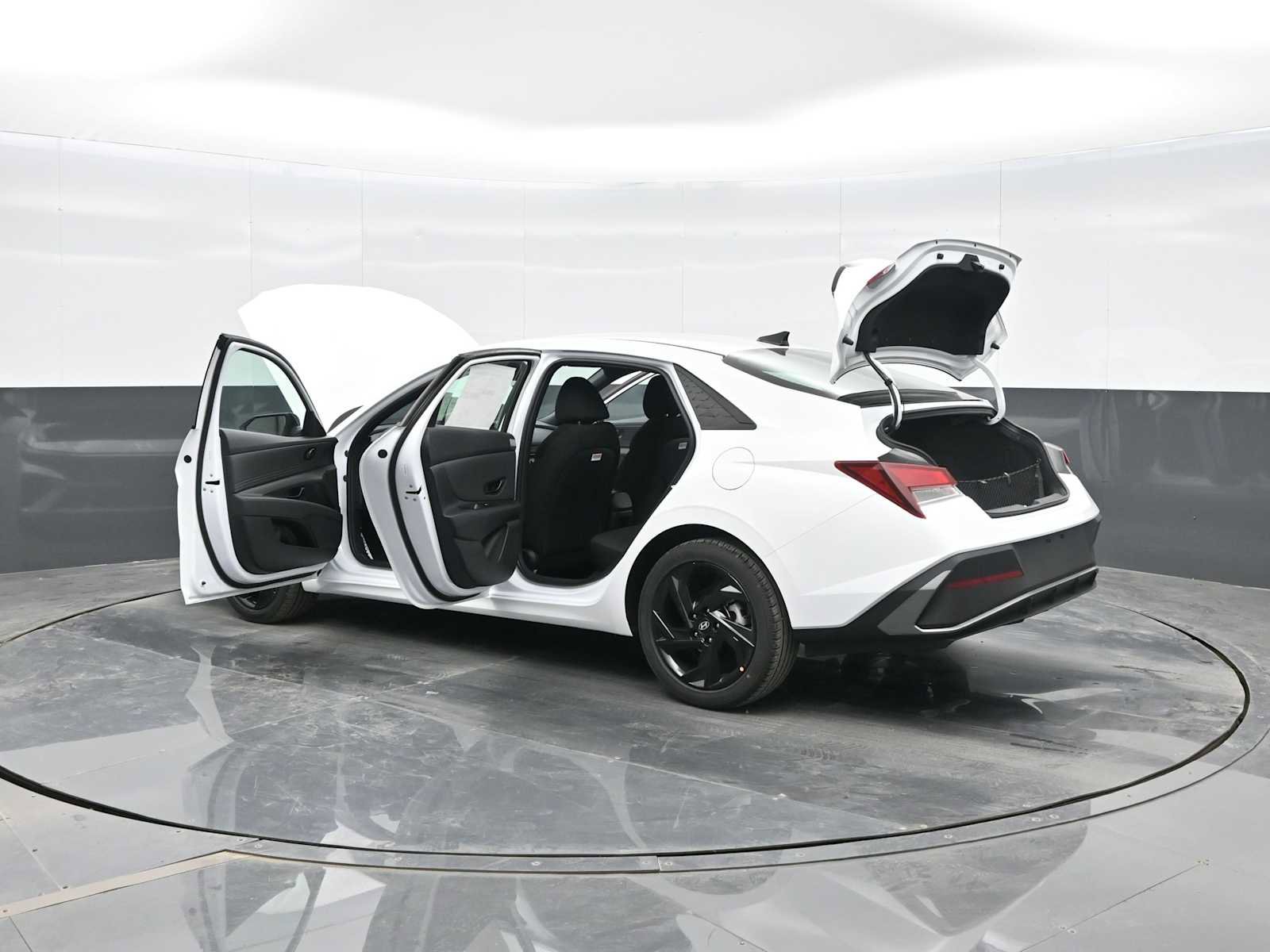 New 2026 Hyundai Elantra Sport w/ Cargo Package image 42