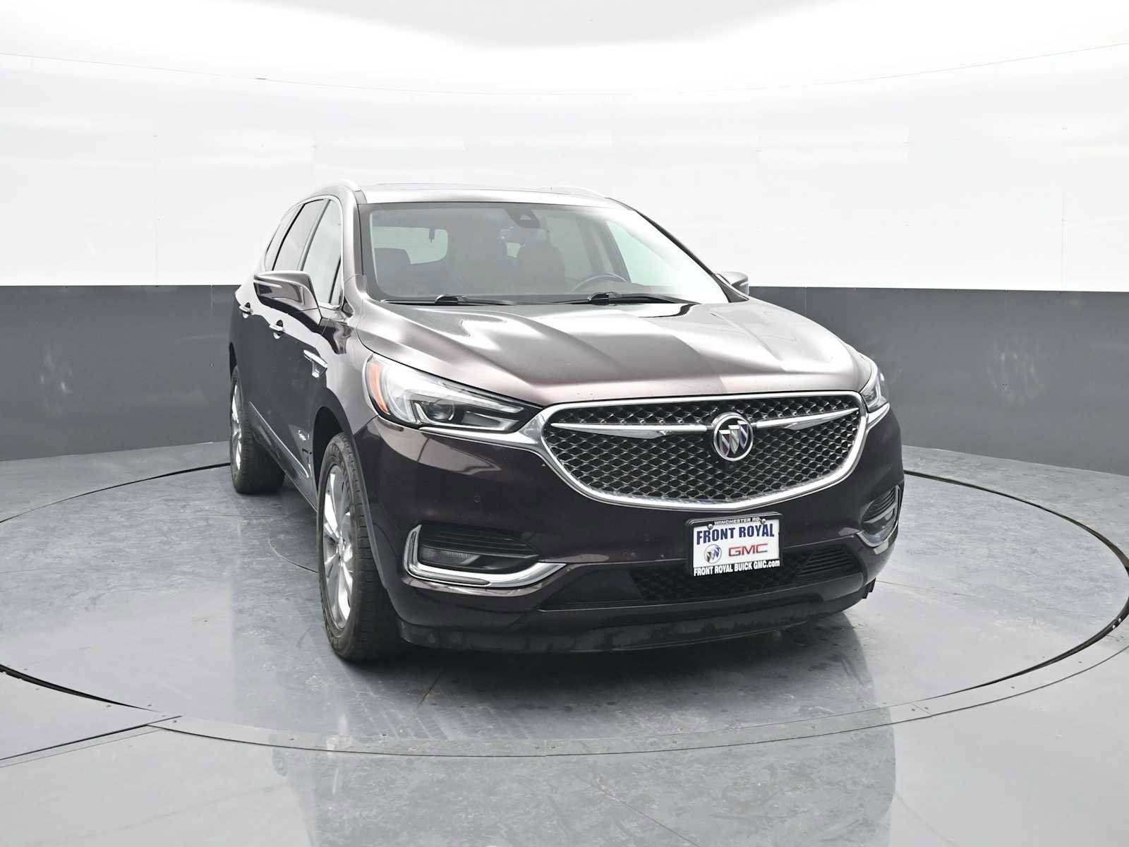 Used 2021 Buick Enclave Avenir w/ Avenir Technology Package image 2