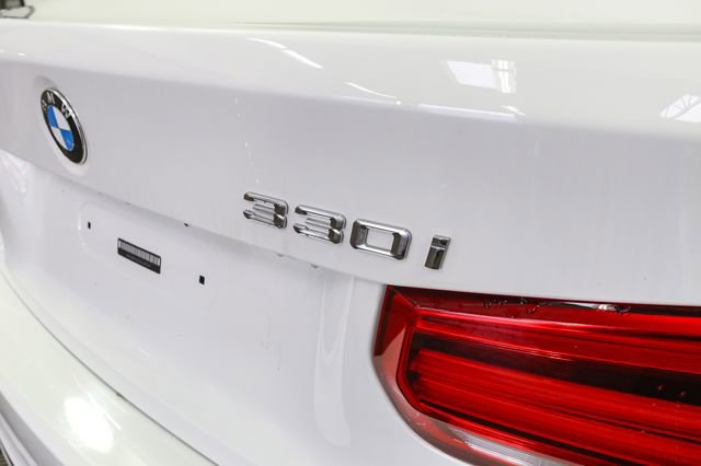 Used 2018 BMW 330i Sedan image 9