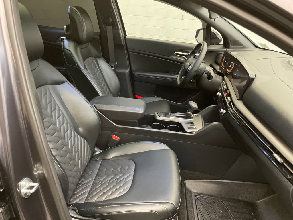 Used 2026 Kia Sportage X-Line w/ X-Line Premium Package AWD/4WD image 23