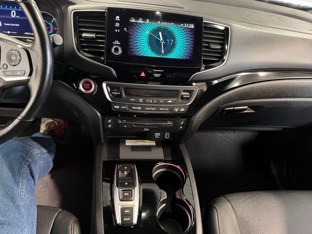 Used 2020 Honda Pilot Black Edition image 29