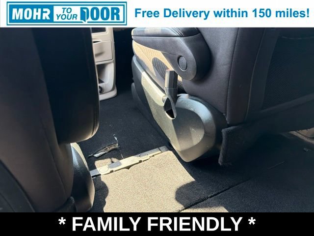 Used 2018 Dodge Grand Caravan SE w/ UConnect Hands-Free Group FWD image 36
