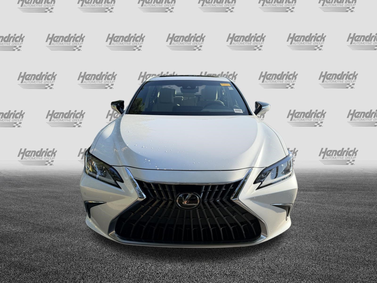 Used 2023 Lexus ES 300h w/ Premium Package FWD image 3
