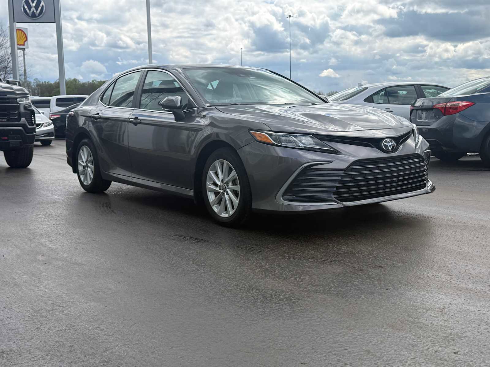 Certified 2024 Toyota Camry LE w/ Convenience Package FWD image 3