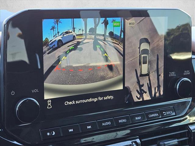 New 2025 Nissan Pathfinder Platinum image 15