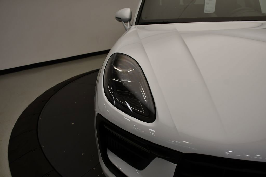 Used 2024 Porsche Macan S image 14