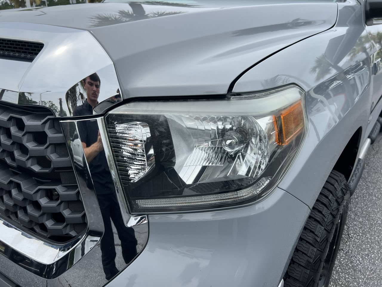 Used 2021 Toyota Tundra SR5 w/ SR5 Upgrade Package AWD/4WD image 6