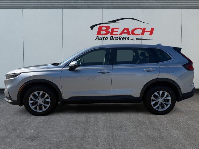 Used 2024 Honda CR-V LX image 3