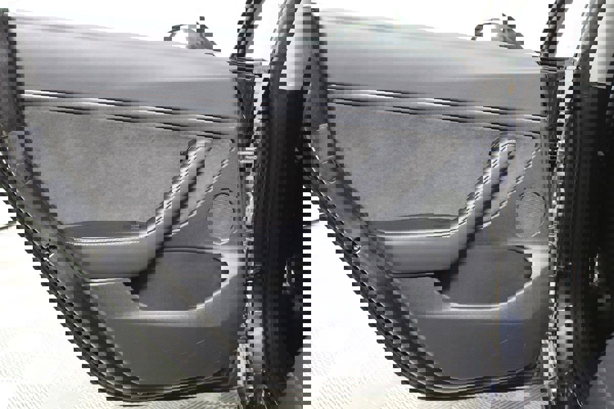 Used 2023 Tesla Model 3 Standard Range image 23