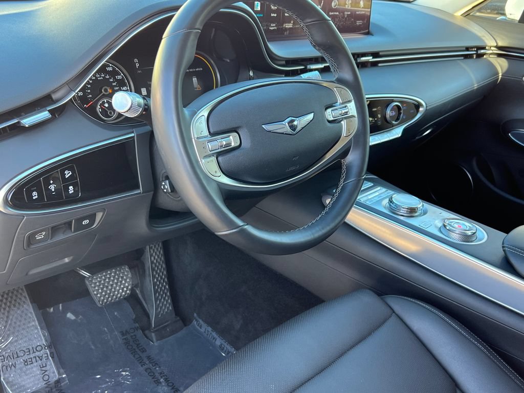 Used 2023 Genesis GV70 2.5T w/ Select Package AWD/4WD image 22