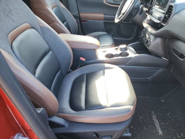 Certified 2024 Ford Bronco Sport Outer Banks w/ Tech Package AWD/4WD image 39