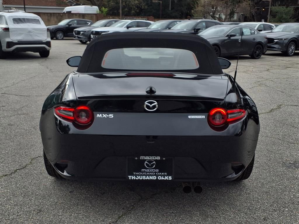 Certified 2024 MAZDA MX-5 Miata Club w/ Interior Package image 19