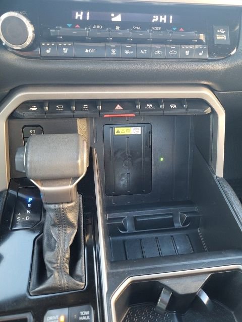 Used 2022 Toyota Tundra Limited image 9