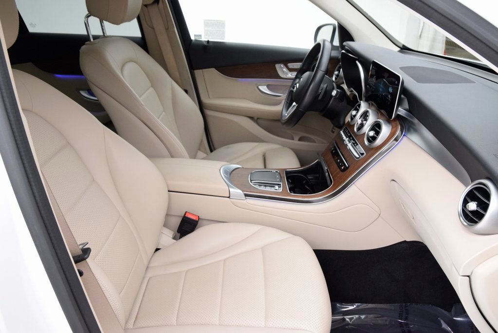 Used 2022 Mercedes-Benz GLC 300 image 16