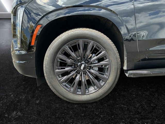 Used 2025 Cadillac Escalade Sport w/ LPO, ONYX Package AWD/4WD image 5